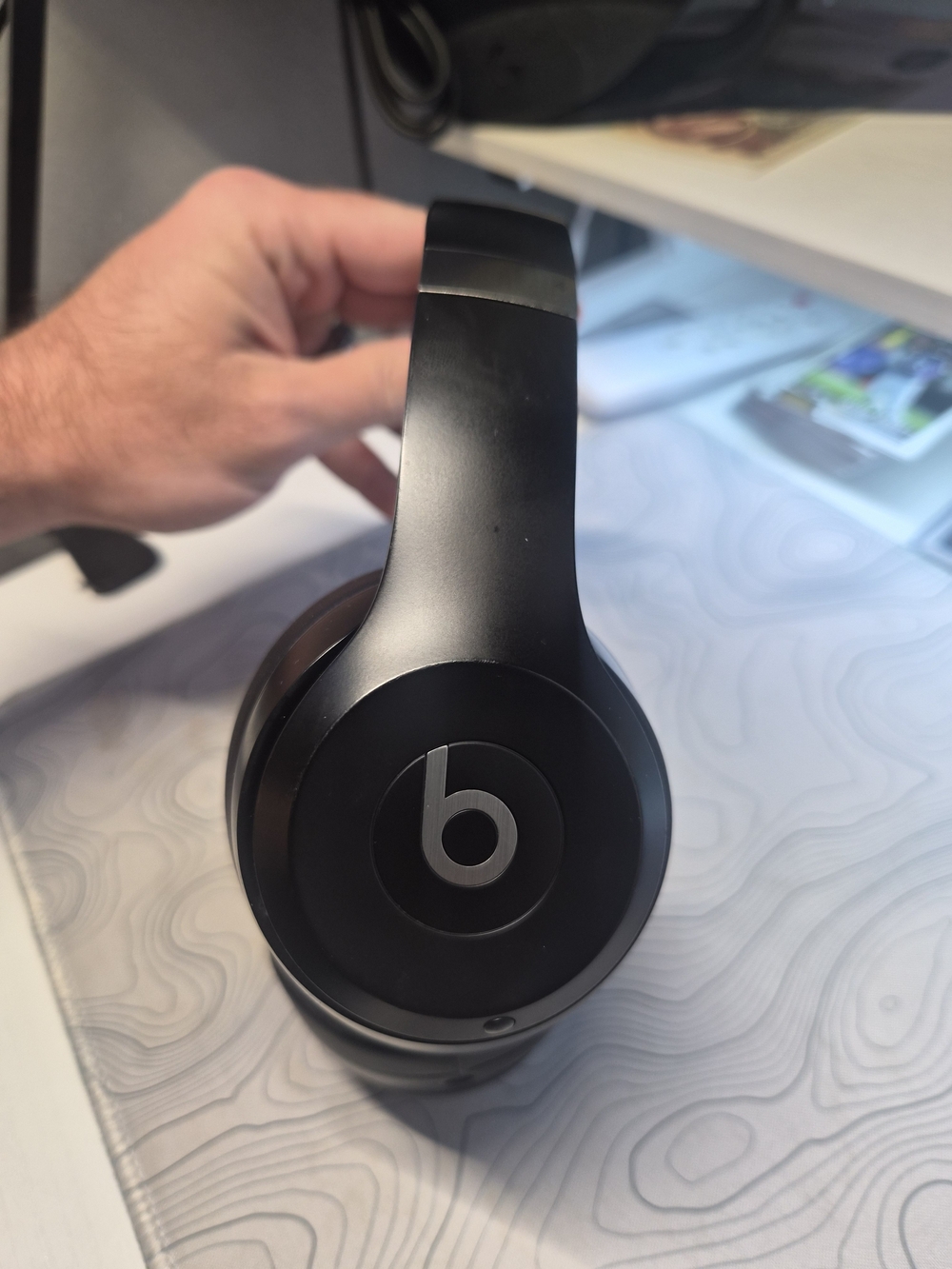 Beats Solo 4